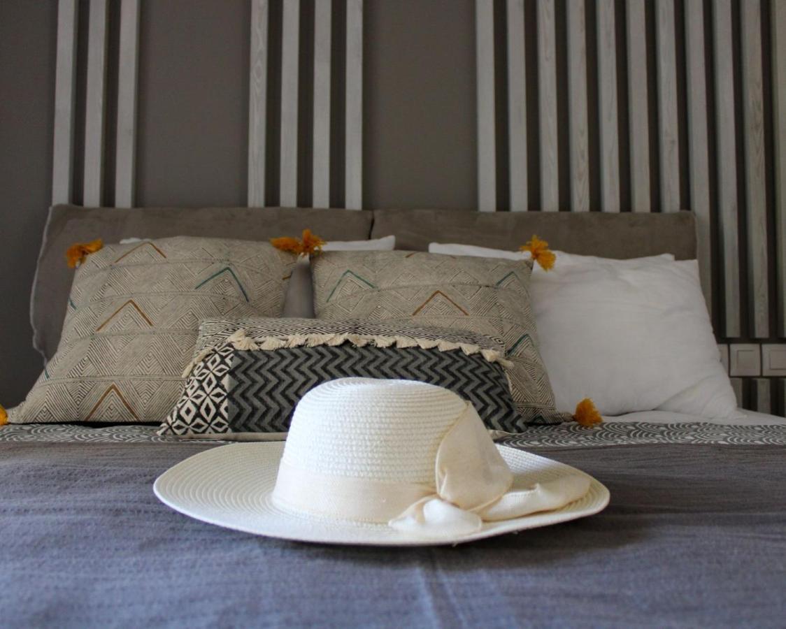 Agali Supreme Hospitality And Comfort Afytos Luaran gambar