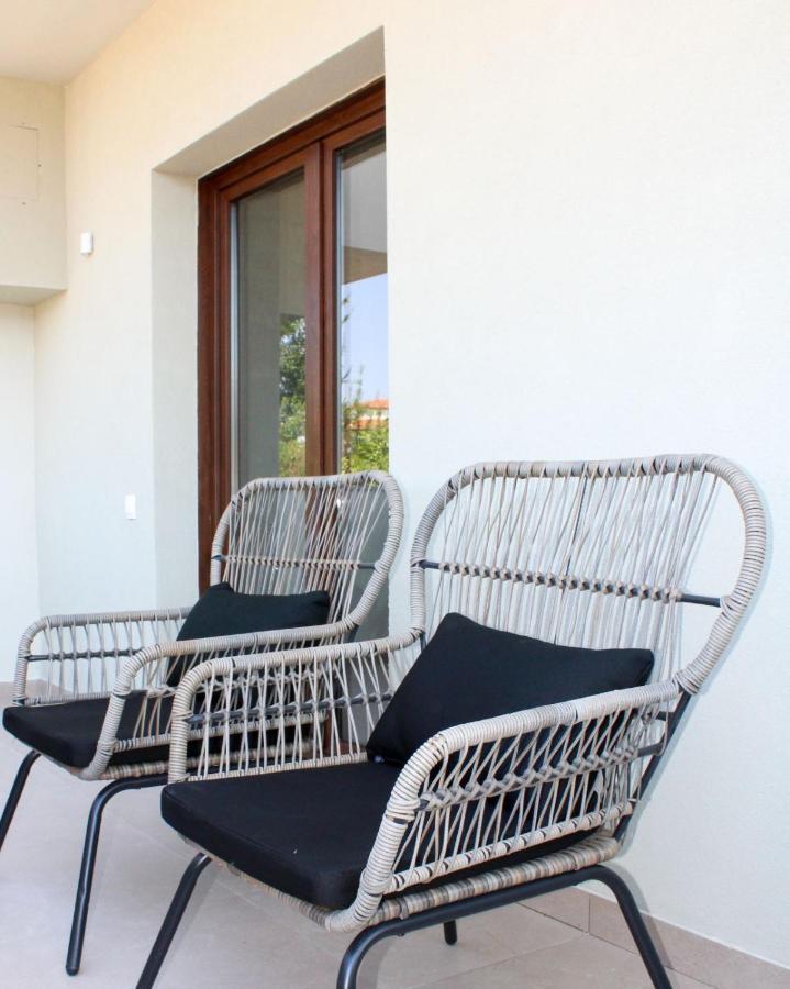 Agali Supreme Hospitality And Comfort Afytos Luaran gambar